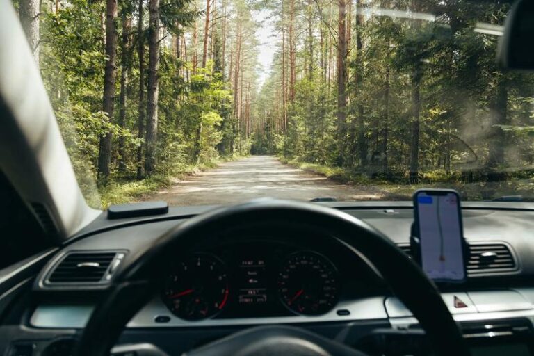 Poznaj prawdę: ile naprawdę można zarobić na własnym busie? Sprawdź koszty i realne zarobki!