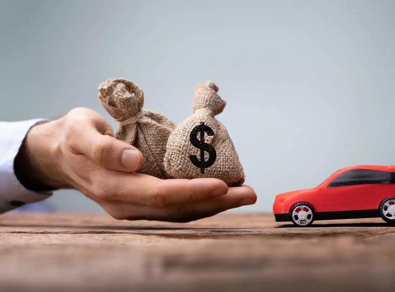 Porównanie kredytu i pożyczki