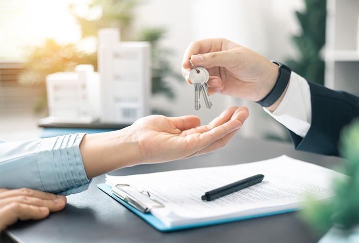 Jak skutecznie przenieść zobowiązanie hipoteczne przy cesji mieszkania?