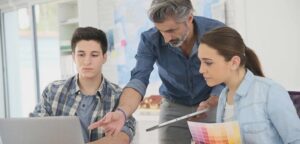 Czy z praktyk trzeba się rozliczać? Oto wszystko, co musisz wiedzieć!