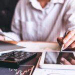 Odkrywamy tajemnice wynagrodzeń: Ile zarabia specjalista ds. windykacji?