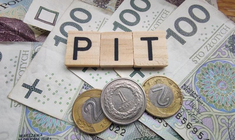 Ile naprawdę kosztuje rozliczenie PIT w biurze rachunkowym? Ceny i przydatne porady dla podatników