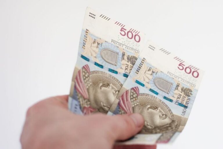 Kiedy warto skorzystać z obniżonych odsetek podatkowych i jak uniknąć wysokich kosztów?