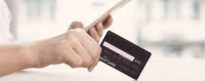 Chwilówka na PESEL – czy to możliwe i jakie wiąże się z tym ryzyko?