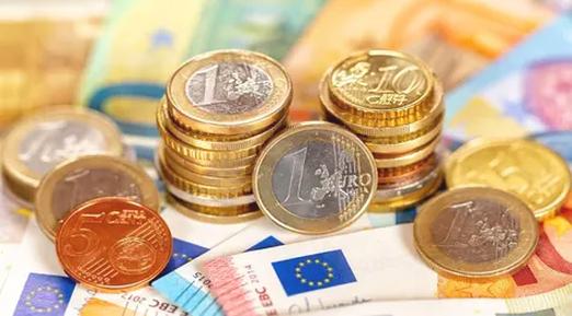 Kurs euro i prognozy EUR/PLN