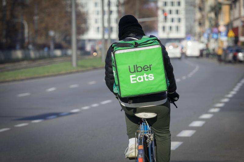 Zarobki Uber Eats
